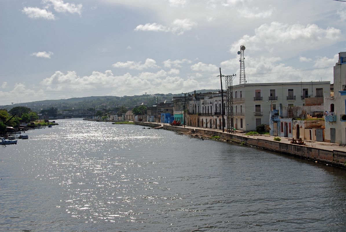 32 Cuba - Matanzas - Rio San Juan River